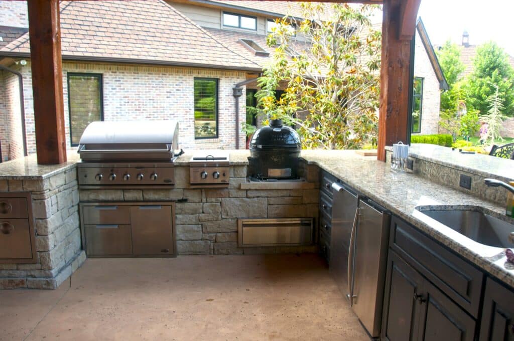Find the perfect outdoor kitchen loans at HFS Financial.