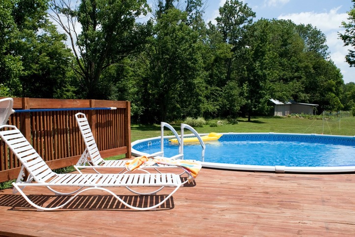 4 Ways To Make Your Swimming Pool Safer