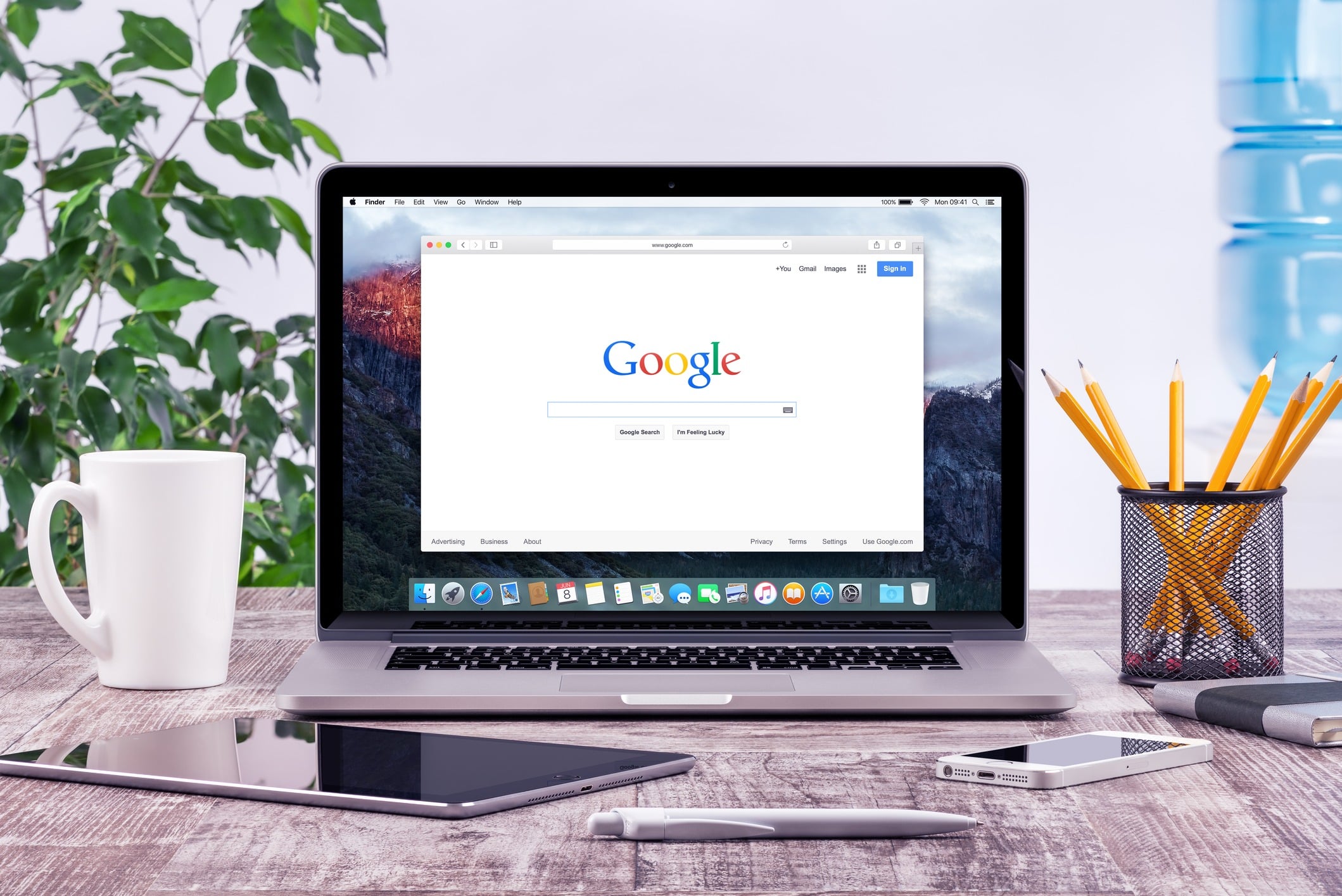 Mac OS computer displaying Google search