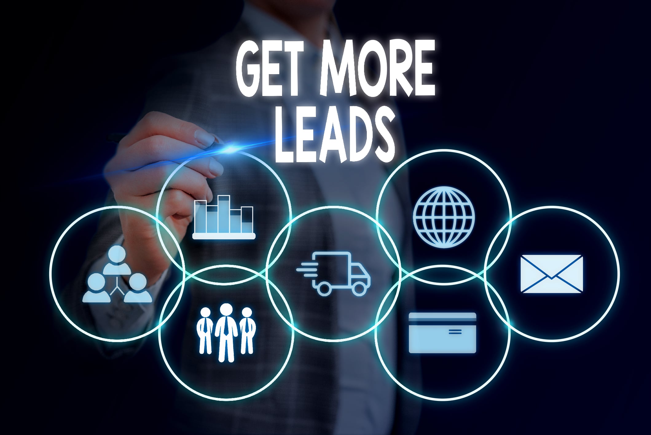Man selecting platforms that general contractors can use to get more leads