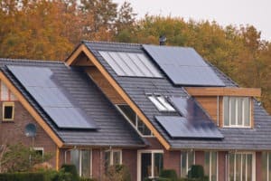 Benefits of installing solar panels on my home