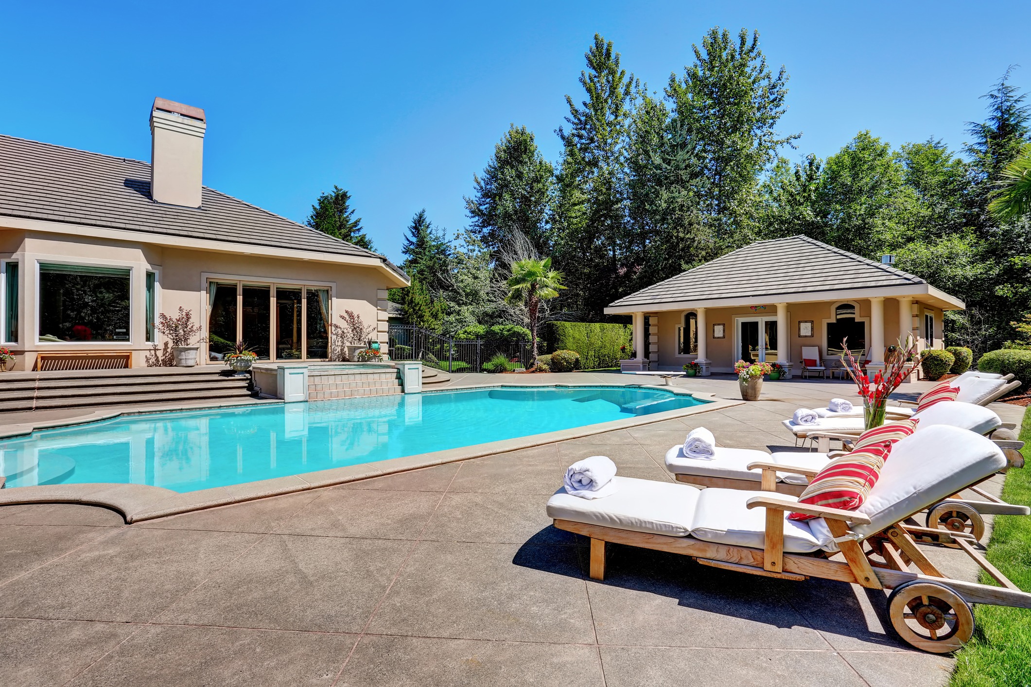 Great backyard with swimming pool. American Suburban luxury house