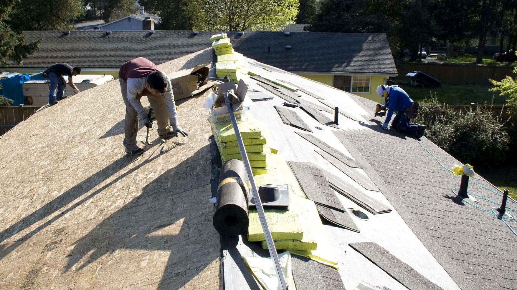 Choosing the right roofing contractor is key to a great project completion.